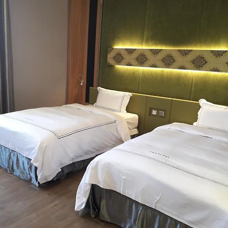 Yunlin Commerce Ryokan Tuku Екстер'єр фото