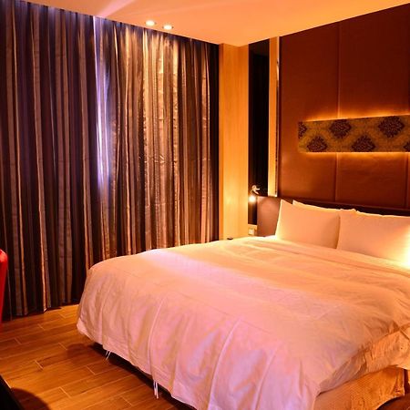Yunlin Commerce Ryokan Tuku Екстер'єр фото