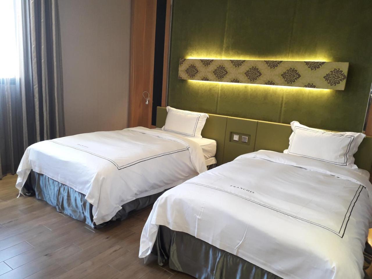 Yunlin Commerce Ryokan Tuku Екстер'єр фото